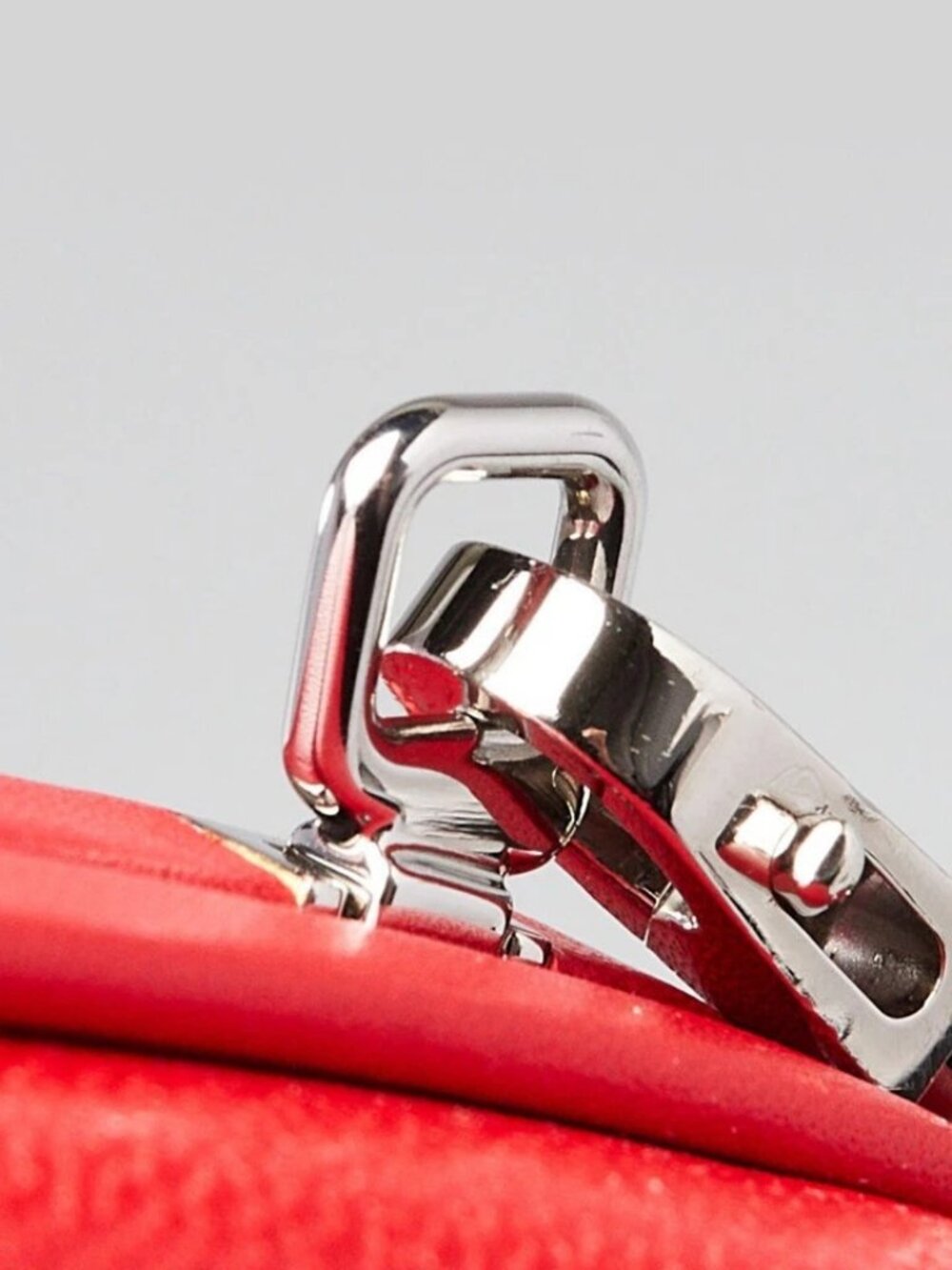 Hermes Rouge De Cœur Chevre Chamkila Leather Palladium Plated Clou Medor Mina - Picture 12 of 12